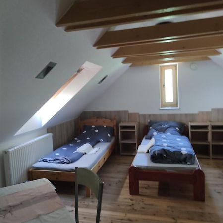 Malomkerek Vendeghaz Bed & Breakfast Fertoboz ภายนอก รูปภาพ