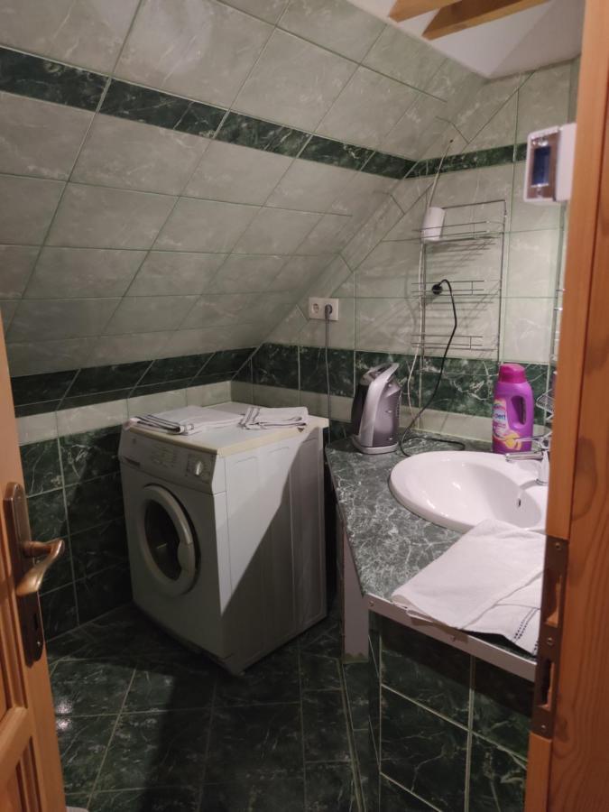 Malomkerek Vendeghaz Bed & Breakfast Fertoboz ภายนอก รูปภาพ