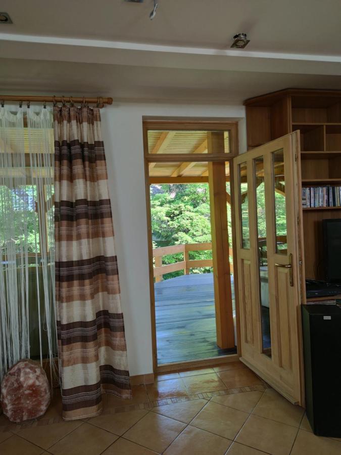 Malomkerek Vendeghaz Bed & Breakfast Fertoboz ภายนอก รูปภาพ