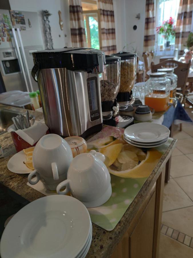 Malomkerek Vendeghaz Bed & Breakfast Fertoboz ภายนอก รูปภาพ